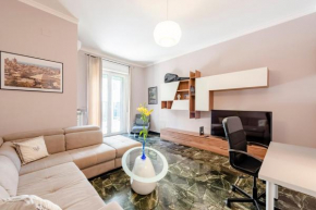JOIVY Cute flat with terrace